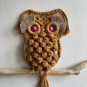 Maman hibou en macramé