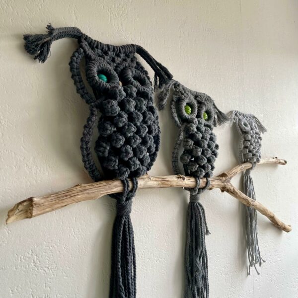 Famille hibou en macramé